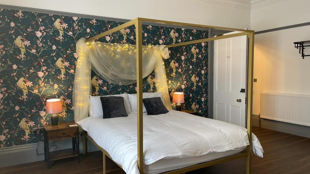 Lilyrose Hotel Уитби Стая снимка