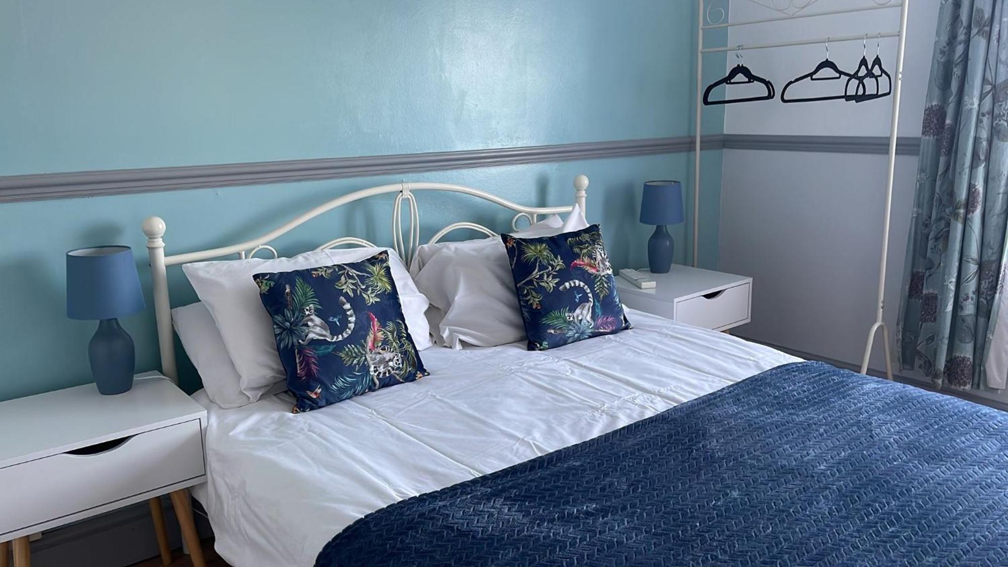 Lilyrose Hotel Уитби Стая снимка